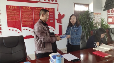 民豐種業(yè)支部委員會召開第一季度黨員大會，研究部署年度工作